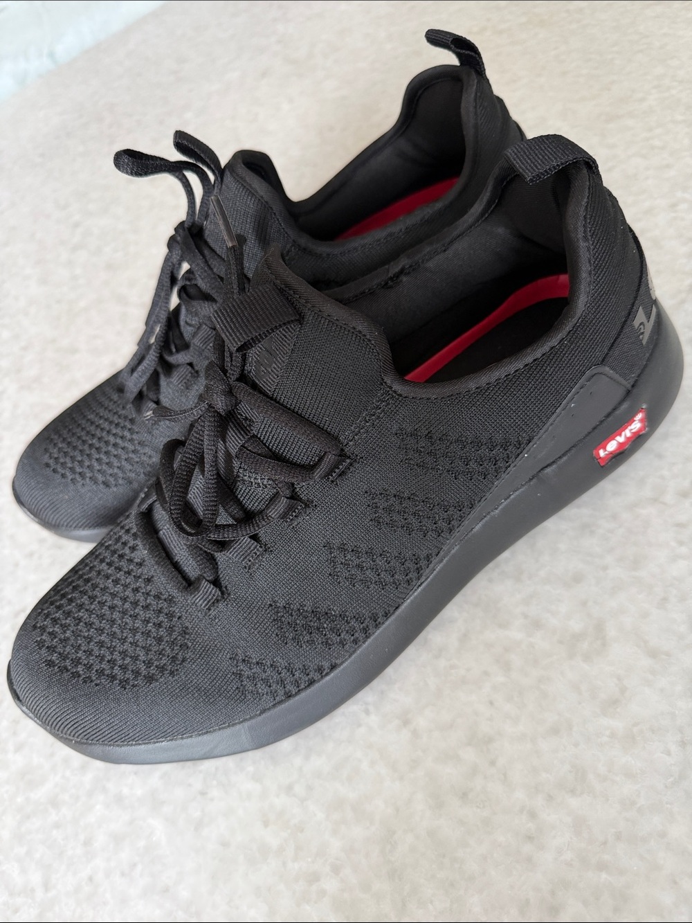 Levi's Men's Black Knit Slip-On Sneakers with Red Logo Accent